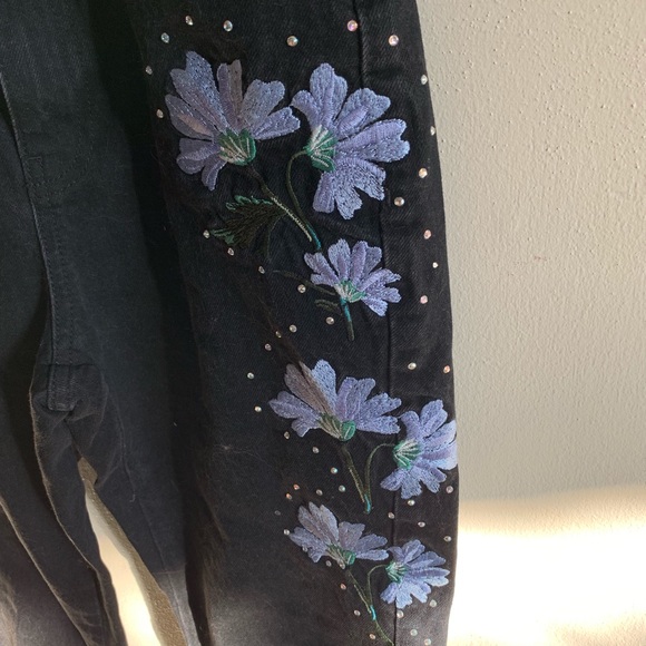 Topshop Black Embroidered Mom Jeans 